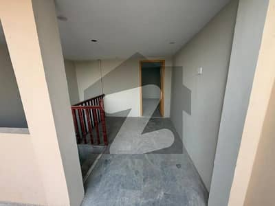 گُل بہار پشاور میں 7 کمروں کا 2 مرلہ مکان 1.9 کروڑ میں برائے فروخت۔