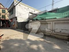 12 Marla Mini Commercial House Available For Urgent Sale Near Park Road And Very Close To Jerry FedEx. 12 Marla Mini Commercial House Available For Urgent Sale Near Park Road And Very Close To Jerry FedEx.