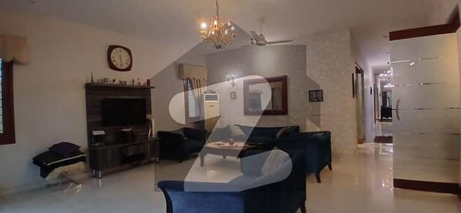 ڈی ایچ اے فیز 6 ڈی ایچ اے ڈیفینس,کراچی میں 6 کمروں کا 1 کنال مکان 12.5 کروڑ میں برائے فروخت۔