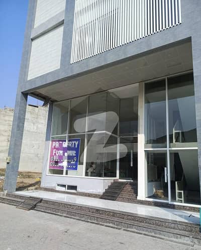 ڈی ایچ اے فیز 8 سابقہ ایئر ایوینیو ڈی ایچ اے فیز 8,ڈی ایچ اے ڈیفینس,لاہور میں 4 مرلہ Studio دفتر 1.5 لاکھ میں کرایہ پر دستیاب ہے۔