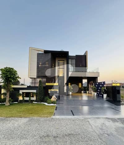 ڈی ایچ اے فیز 7 ڈیفنس (ڈی ایچ اے),لاہور میں 5 کمروں کا 1 کنال مکان 14.0 کروڑ میں برائے فروخت۔