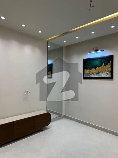 10 Marla Brand New House For Sale In Eden Executive Canal Road