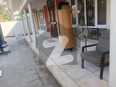 F10 Size 555 New Tiles Flooring Ground Portions 3 Bed Separate Gate Parking Servant