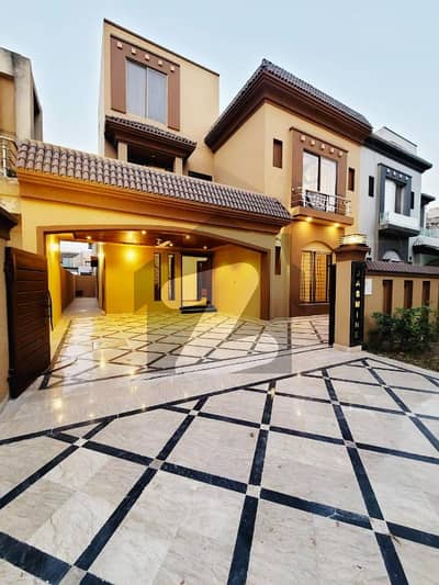 بحریہ ٹاؤن تکبیر بلاک بحریہ ٹاؤن سیکٹر B,بحریہ ٹاؤن,لاہور میں 4 کمروں کا 10 مرلہ مکان 3.5 کروڑ میں برائے فروخت۔ بحریہ ٹاؤن تکبیر بلاک بحریہ ٹاؤن سیکٹر B,بحریہ ٹاؤن,لاہور میں 4 کمروں کا 10 مرلہ مکان 3.5 کروڑ میں برائے فروخت۔