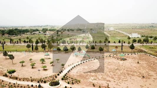 شالیمار ٹاؤن اسلام آباد میں 1 کنال رہائشی پلاٹ 1.25 کروڑ میں برائے فروخت۔