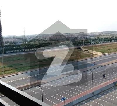 بحریہ اپارٹمنٹ بحریہ ٹاؤن کراچی,کراچی میں 4 کمروں کا 14 مرلہ فلیٹ 75.0 ہزار میں کرایہ پر دستیاب ہے۔