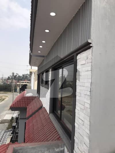 سینٹرل پارک ۔ بلاک اے1 سینٹرل پارک ہاؤسنگ سکیم,لاہور میں 3 کمروں کا 5 مرلہ مکان 2.1 کروڑ میں برائے فروخت۔