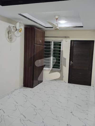 ای ۔ 11/2 ای ۔ 11,اسلام آباد میں 2 کمروں کا 4 مرلہ فلیٹ 1.05 کروڑ میں برائے فروخت۔