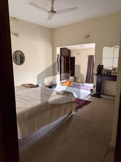 اے ڈبلیو ٹی ہاؤسنگ سکیم راولپنڈی میں 8 کمروں کا 2 کنال مکان 25.0 کروڑ میں برائے فروخت۔