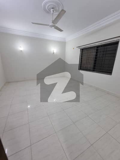 گلشنِ اقبال - بلاک 3 گلشنِ اقبال,گلشنِ اقبال ٹاؤن,کراچی میں 3 کمروں کا 10 مرلہ زیریں پورشن 95.0 ہزار میں کرایہ پر دستیاب ہے۔