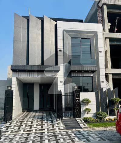 dha 9town brand new house for rent