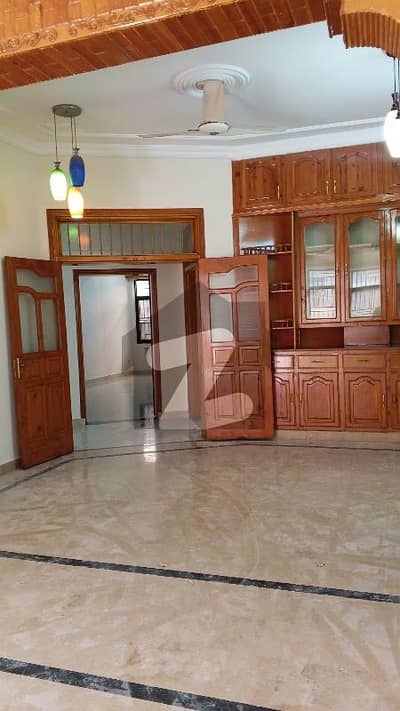 کورنگ ٹاؤن اسلام آباد میں 3 کمروں کا 15 مرلہ زیریں پورشن 80.0 ہزار میں کرایہ پر دستیاب ہے۔