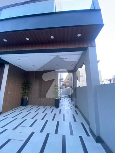 10 MARLA BRAND NEW HOUSE AVAILABLE FOR RENT IN DHA RAHBER 11 SECTOR 1