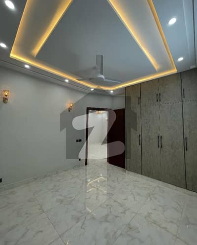 10 Marla Brand New Upper Portion Available For Rent Bahria Town Lahore