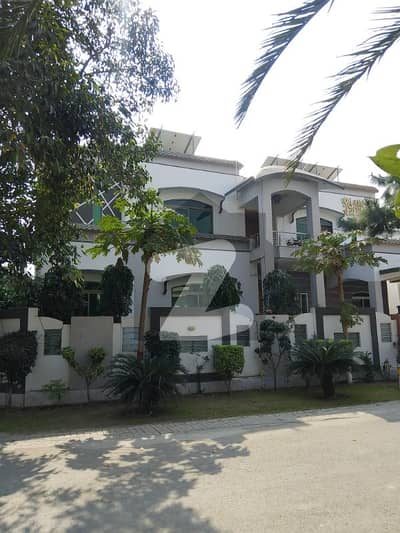 Kanal Upper Portion Sprate Gate With Solar 10kw Available For Rent In Abdalian Society