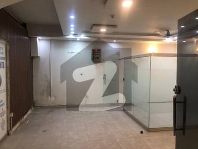 ڈی ایچ اے فیز 6 ڈیفنس (ڈی ایچ اے),لاہور میں 3 کمروں کا 4 مرلہ دفتر 50.0 ہزار میں کرایہ پر دستیاب ہے۔