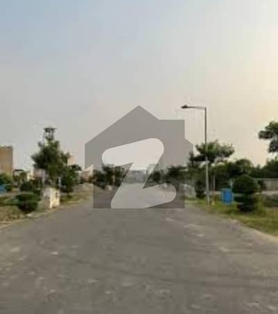 ایڈن ریزیڈینشیا ایڈن,لاہور میں 3 مرلہ رہائشی پلاٹ 52.0 لاکھ میں برائے فروخت۔