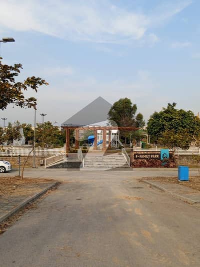 ڈی ایچ اے فیز 5 - سیکٹر ایف ڈی ایچ اے ڈیفینس فیز 5,ڈی ایچ اے ڈیفینس,اسلام آباد میں 5 مرلہ رہائشی پلاٹ 1.58 کروڑ میں برائے فروخت۔