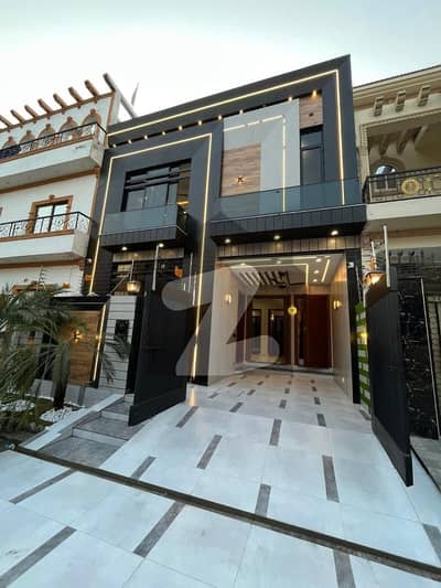 سینٹرل پارک ہاؤسنگ سکیم لاہور میں 3 کمروں کا 5 مرلہ مکان 2.25 کروڑ میں برائے فروخت۔