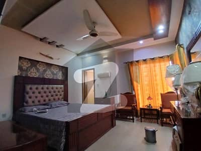 پاک عرب ہاؤسنگ سوسائٹی فیز 1 پاک عرب ہاؤسنگ سوسائٹی,لاہور میں 3 کمروں کا 10 مرلہ زیریں پورشن 68.0 ہزار میں کرایہ پر دستیاب ہے۔ پاک عرب ہاؤسنگ سوسائٹی فیز 1 پاک عرب ہاؤسنگ سوسائٹی,لاہور میں 3 کمروں کا 10 مرلہ زیریں پورشن 68.0 ہزار میں کرایہ پر دستیاب ہے۔