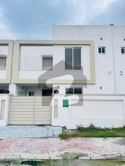 بحریہ آرچرڈ فیز 4 بحریہ آرچرڈ,لاہور میں 3 کمروں کا 5 مرلہ مکان 1.3 کروڑ میں برائے فروخت۔