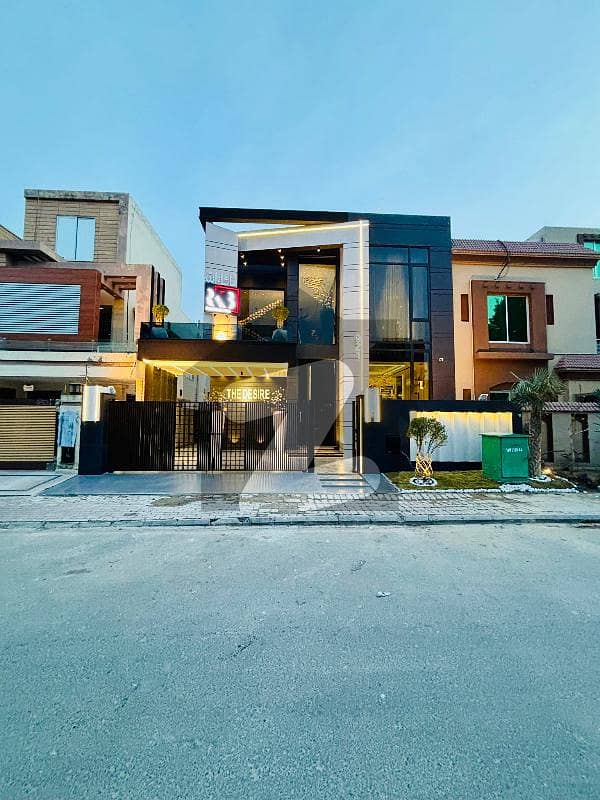 Designer villa Designer villa