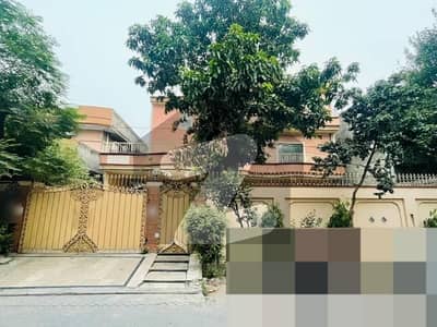 مرغزار آفیسرز کالونی لاہور میں 6 کمروں کا 1 کنال مکان 5.8 کروڑ میں برائے فروخت۔