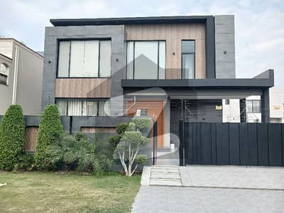 1 Kanal Fully-Furnished Luxury House Prime Location Near Mosque & DHA Raya