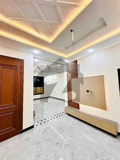 Elegant 5 Marla House for Sale in Prime AA Block, Bahria Town Lahore Ready to Move Ideal Family Living