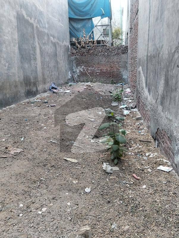 پی سی ایس آئی آر سٹاف کالونی لاہور میں 16 مرلہ رہائشی پلاٹ 2.5 کروڑ میں برائے فروخت۔ پی سی ایس آئی آر سٹاف کالونی لاہور میں 16 مرلہ رہائشی پلاٹ 2.5 کروڑ میں برائے فروخت۔