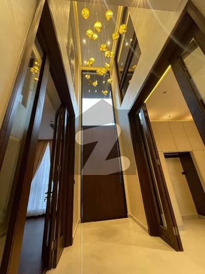 10 Marla Beautiful House