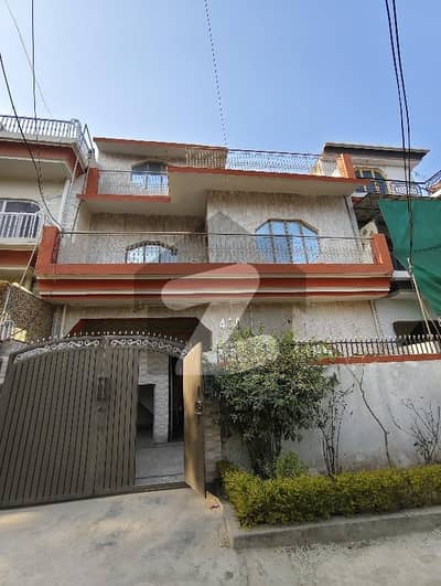 I-10/1 size 4 Marla double story house for sale location Islamabad near Markaz Invester price