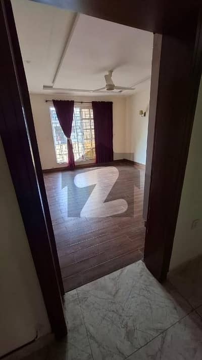 Modern triple story home with good accommodation available for rent.