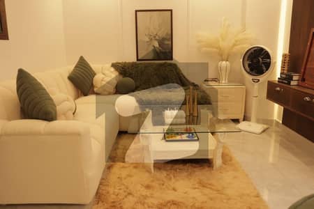 ONE BED LUXURIOUS FURNISHED APARTMENT FOR RENT AT BAHRIA TOWN