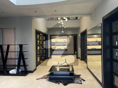 عبداللہ گارڈنز ایسٹ کینال روڈ,کینال روڈ,فیصل آباد میں 5 کمروں کا 1 کنال مکان 13.75 کروڑ میں برائے فروخت۔