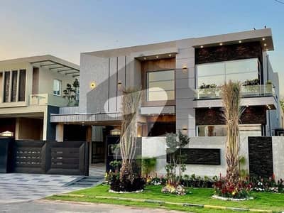 ڈی ایچ اے فیز 5 ڈیفنس (ڈی ایچ اے),لاہور میں 5 کمروں کا 1 کنال مکان 2.7 لاکھ میں کرایہ پر دستیاب ہے۔