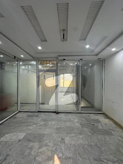 کالج روڈ لاہور میں 5 مرلہ عمارت 3.0 کروڑ میں برائے فروخت۔