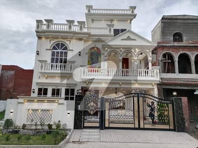 20 MARLA ELEGANT AND FULLY MAINTAINED SUPER HOT LOCATED BUNGALOW IS AVAILABLE IN THE BEST BLOCK OF DHA LAHORE