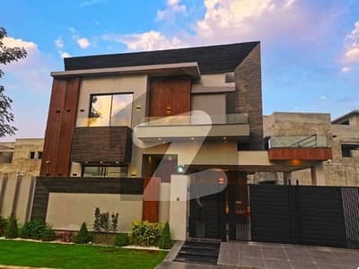 10 MARLA ELEGANT AND FULLY MAINTAINED SUPER HOT LOCATED BUNGALOW IS AVAILABLE IN THE BEST BLOCK OF DHA LAHORE