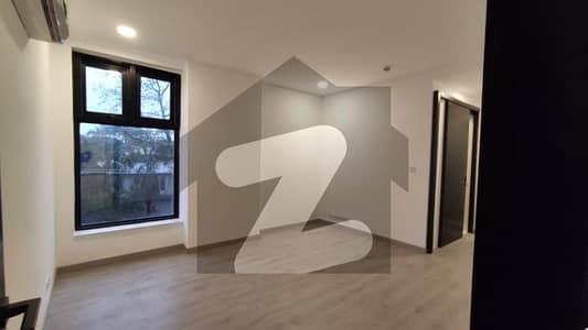 MOST PREMIUM PLACE, PLATINUM BUILDING, CALM STREET SUPER SPACIOUS APARTMENT GULBERG 3 LAHORE MOST PREMIUM PLACE, PLATINUM BUILDING, CALM STREET SUPER SPACIOUS APARTMENT GULBERG 3 LAHORE