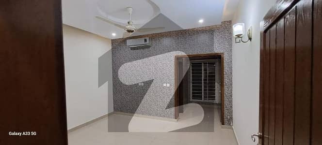10 Marla Beautiful House Available For Rent In Bahria Town Phase 2
