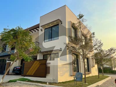 بحریہ ٹاؤن فیز 8 ۔ بلاک ایم بحریہ ٹاؤن فیز 8,بحریہ ٹاؤن راولپنڈی,راولپنڈی میں 4 کمروں کا 6 مرلہ مکان 2.7 کروڑ میں برائے فروخت۔