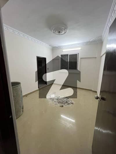 FLAT FOR SALE 3 BED DD GROUND CORNER EXTRA LAND CHANCE DEAL FLAT FOR SALE 3 BED DD GROUND CORNER EXTRA LAND CHANCE DEAL