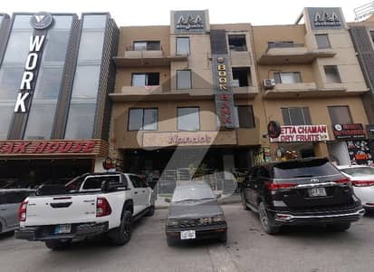 بحریہ ٹاؤن فیز 7 بحریہ ٹاؤن راولپنڈی,راولپنڈی میں 9 مرلہ دکان 3.25 لاکھ میں کرایہ پر دستیاب ہے۔