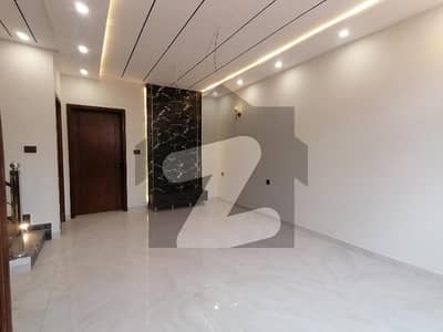 Brand New 5 Marla House Available In Satellite Town For sale