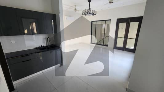 1 Kanal Full House For Rent in DHA Phase 7 - Near Park and Commercial Market