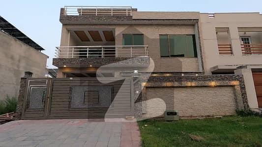 Perfect Prime Location 10 Marla House In D-12 For sale