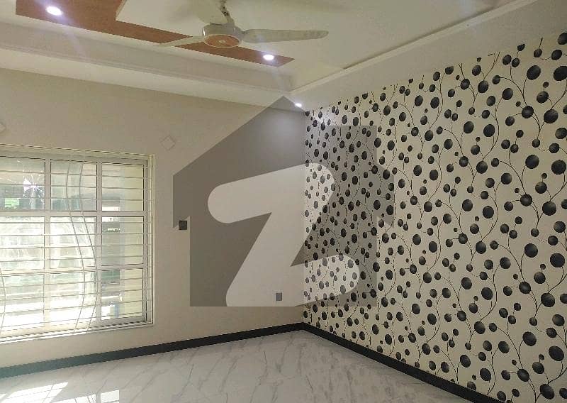 7 Marla House Situated In Bahria Town Phase 8 - Umer Block For Sale 7 Marla House Situated In Bahria Town Phase 8 - Umer Block For Sale