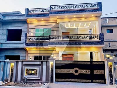 گلشن آباد راولپنڈی میں 6 کمروں کا 12 مرلہ مکان 3.75 کروڑ میں برائے فروخت۔