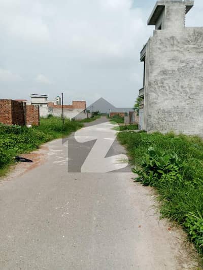 10 Marla Plot Is Available In Eden Garden.